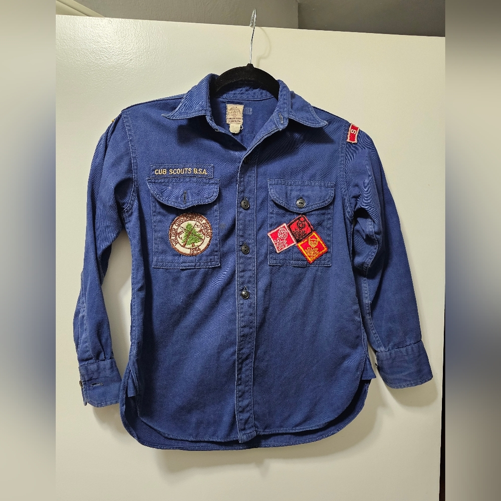 Vintage 1950's Cub Scouts of America Uniform Shirt. Troop #33 in Suamico, WI.